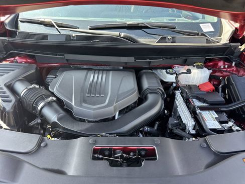 Used 2024 Chevrolet Traverse RS w/ LPO, Floor Liner Package image 35