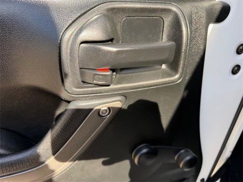 Used 2016 Jeep Wrangler Unlimited Sport image 16