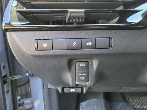 Used 2025 Nissan Murano SL w/ Cargo Package AWD/4WD image 16