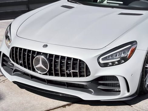 Used 2020 Mercedes-Benz AMG GT R image 9