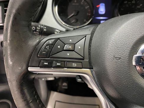 Used 2018 Nissan Rogue Sport SV w/ SV All-Weather Package image 14