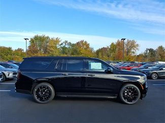 New 2026 Chevrolet Suburban RST w/ Advanced Technology Package video 2