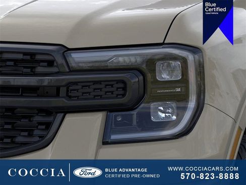 Used 2025 Ford Ranger Lariat w/ FX4 Off-Road Package image 18