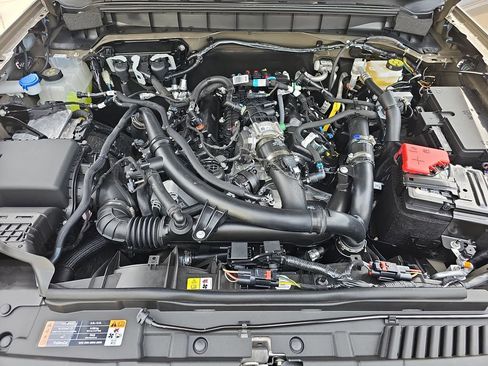 New 2025 Ford Bronco Outer Banks image 32