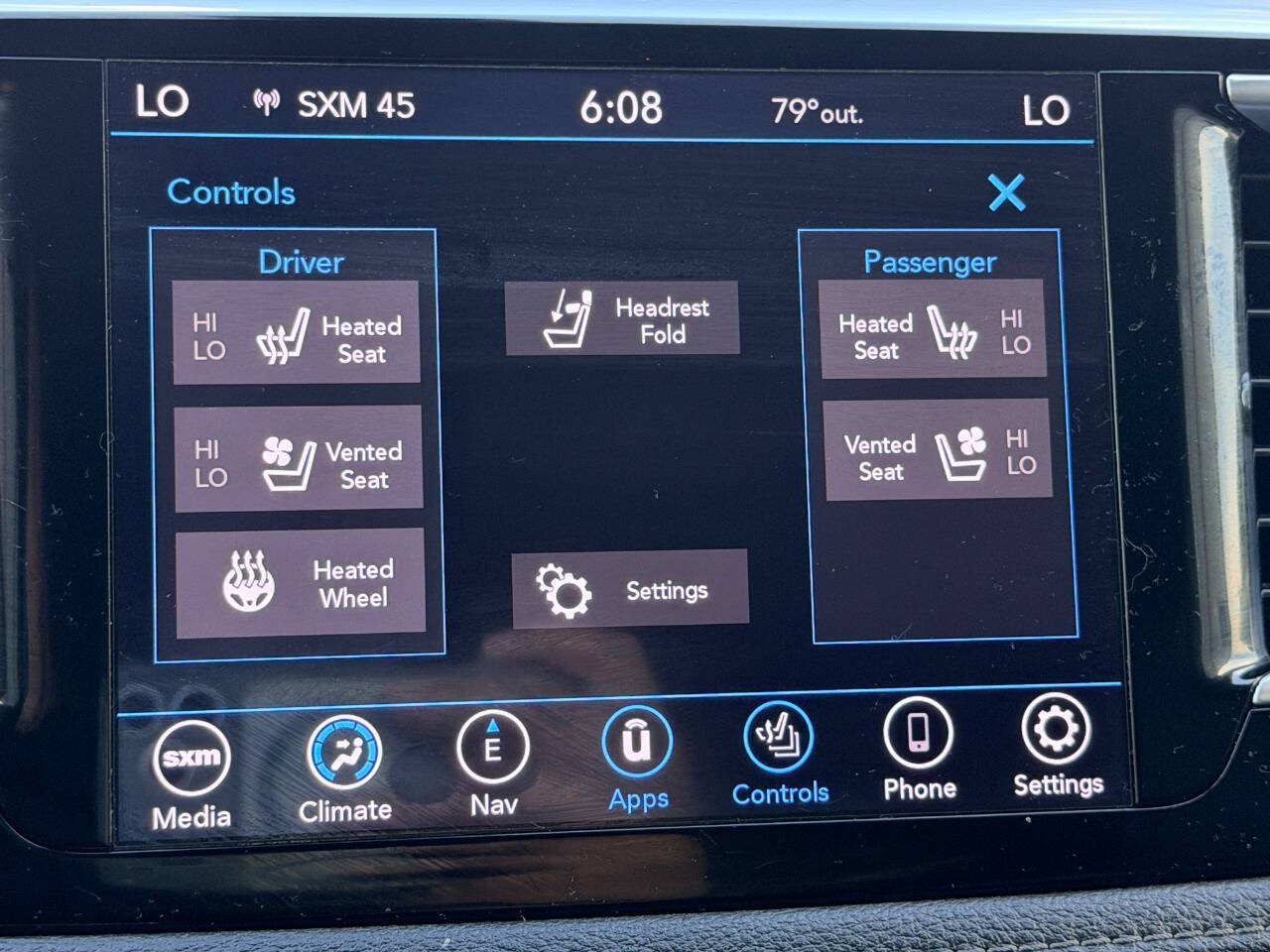 Used 2020 Chrysler Pacifica Limited FWD image 48