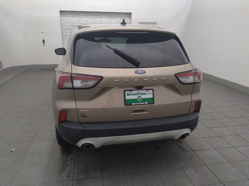 Used 2020 Ford Escape SE FWD image 6