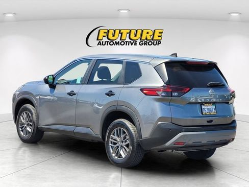 Used 2023 Nissan Rogue S FWD image 7