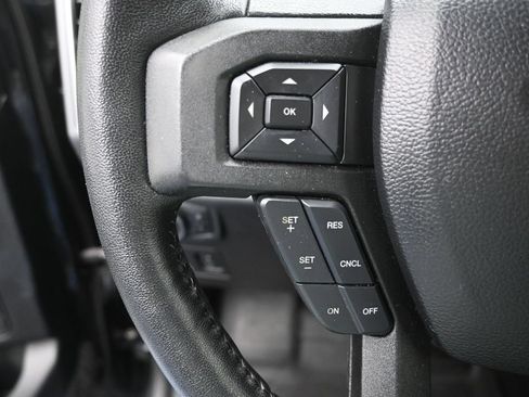 Used 2018 Ford F150 XLT w/ Equipment Group 302A Luxury AWD/4WD image 29