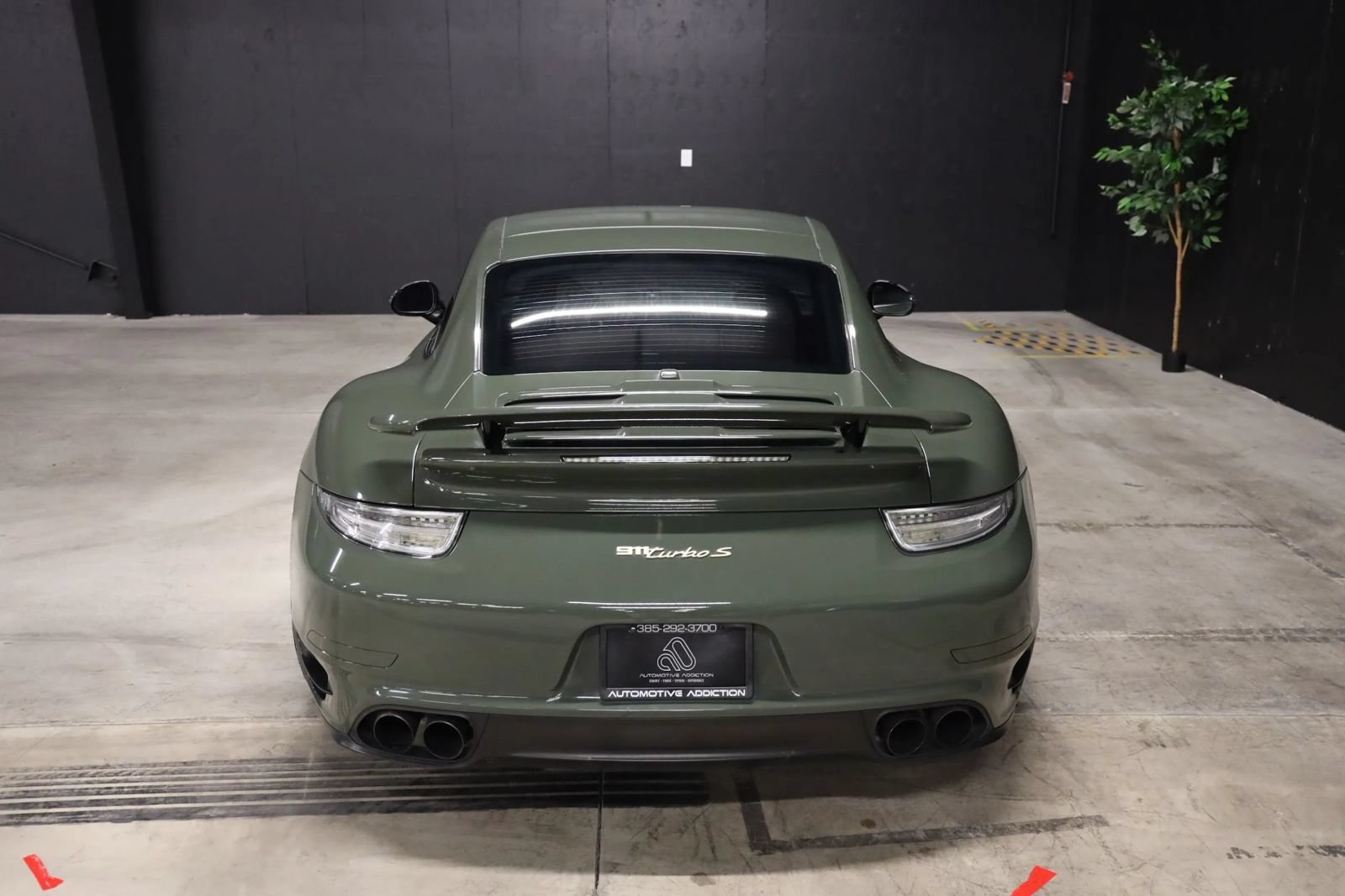 Used 2014 Porsche 911 Turbo S AWD/4WD image 9