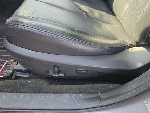 Used 2012 Subaru Outback 2.5i Limited image 13