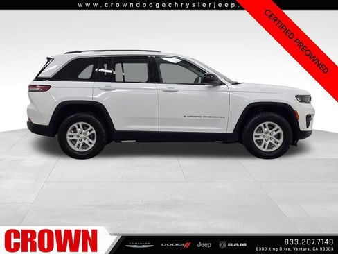 Certified 2024 Jeep Grand Cherokee Laredo AWD/4WD image 8
