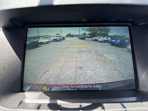 Used 2015 Chevrolet Equinox LTZ image 17