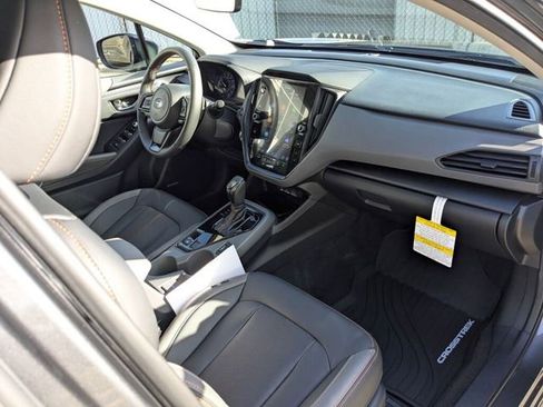 Certified 2025 Subaru Crosstrek 2.5i Limited w/ Popular Package #3A image 39