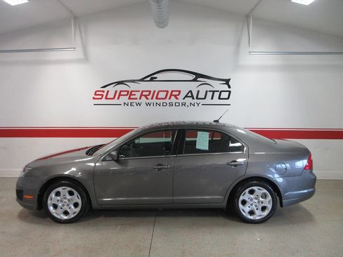 Used 2011 Ford Fusion SE w/ 202A Rapid Spec Order Code image 2
