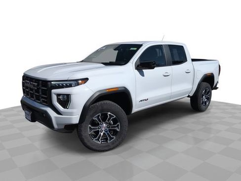Used 2024 GMC Canyon AT4 image 1