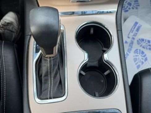 Used 2017 Jeep Grand Cherokee Limited AWD/4WD image 21