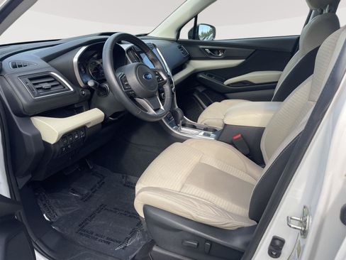 Used 2020 Subaru Ascent Premium w/ Convenience Package AWD/4WD image 3