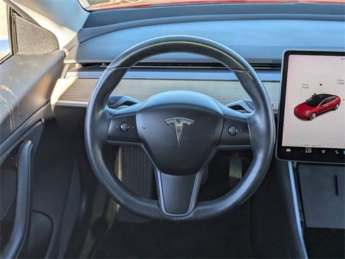 Used 2018 Tesla Model 3 Long Range image 18