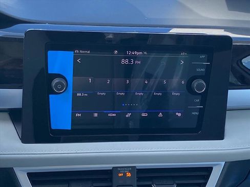 New 2026 Volkswagen Taos SE AWD/4WD image 6