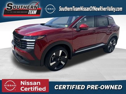 Certified 2025 Nissan Kicks SR