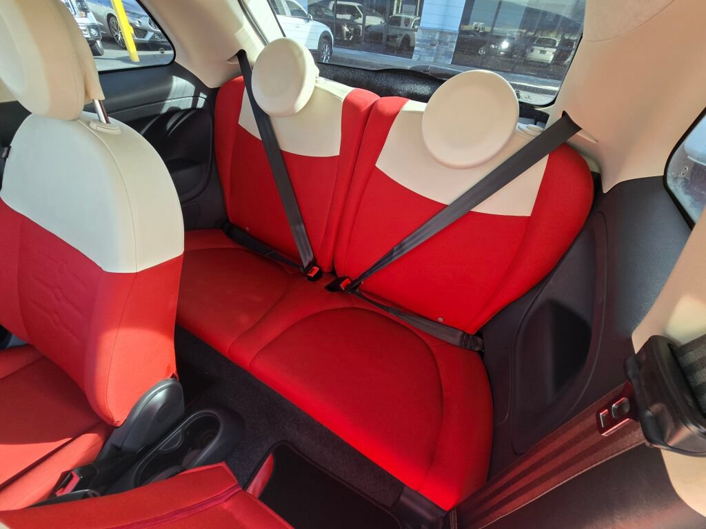 Used 2015 FIAT 500 Pop FWD image 13