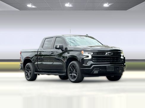 Used 2024 Chevrolet Silverado 1500 RST w/ Convenience Package II RWD image 6