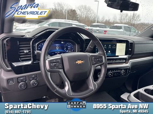 Used 2022 Chevrolet Silverado 1500 LT image 11