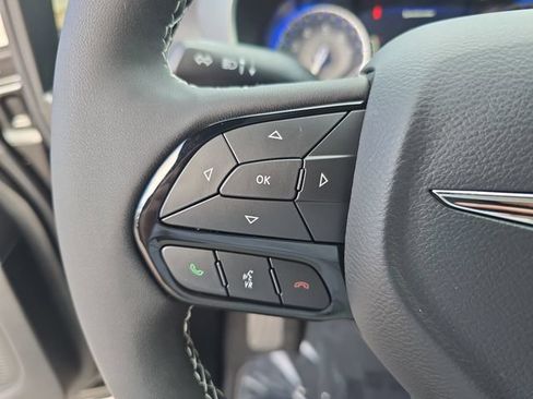 New 2026 Chrysler Pacifica Limited w/ S Appearance Package FWD image 25