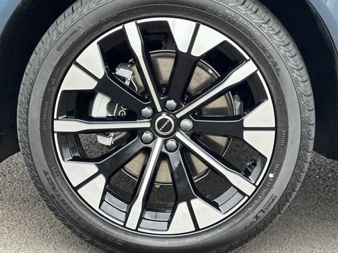New 2026 Volvo XC60 B5 Plus w/ Protection Package Premier image 24