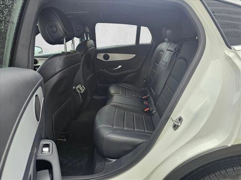 Used 2023 Mercedes-Benz GLC 300 4MATIC Coupe image 14