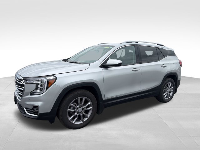 Used 2022 GMC Terrain SLT w/ Tech Package AWD/4WD image 1