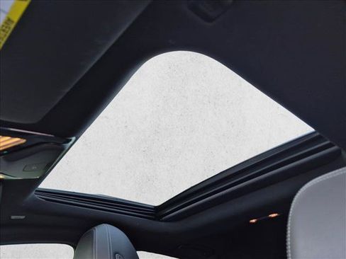 Used 2023 BMW i4 eDrive35 w/ Premium Package RWD image 15