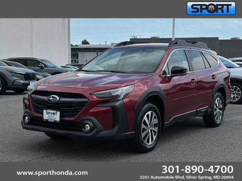 Used 2025 Subaru Outback Premium AWD/4WD image 1