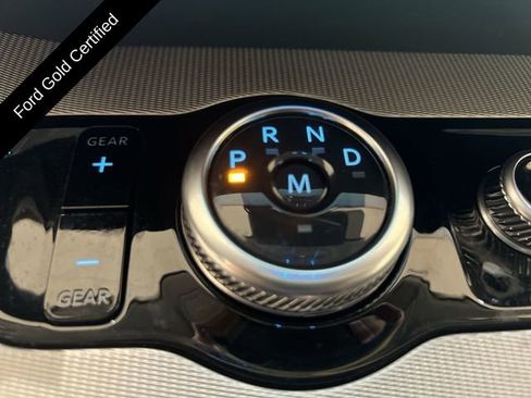 Certified 2025 Ford Expedition Active image 15