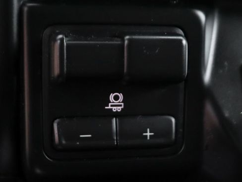 Used 2019 Chevrolet Silverado 1500 LTZ w/ LTZ Premium Package RWD image 37