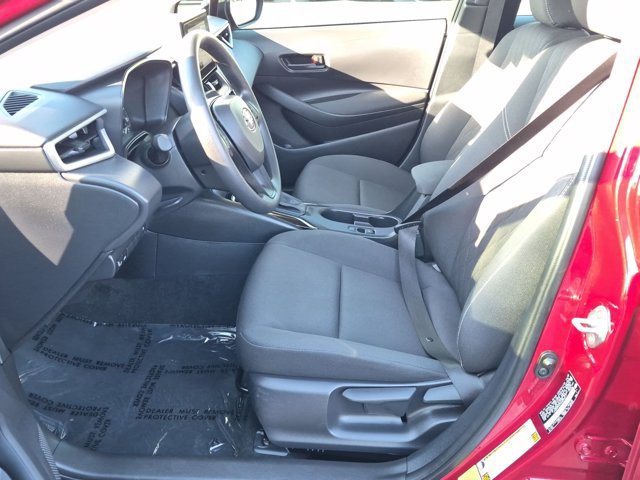Certified 2025 Toyota Corolla LE w/ Convenience Package FWD image 9