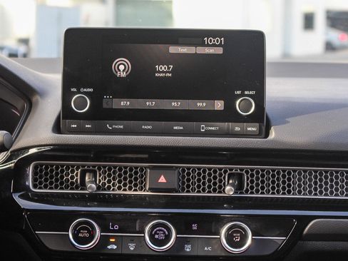 Used 2023 Honda Civic Sport image 14