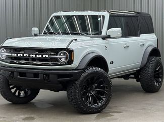 Used 2024 Ford Bronco Outer Banks w/ Sasquatch Package video 1