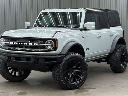 Used 2024 Ford Bronco Outer Banks w/ Sasquatch Package