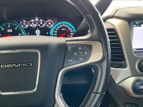 Used 2020 GMC Yukon XL Denali RWD image 23