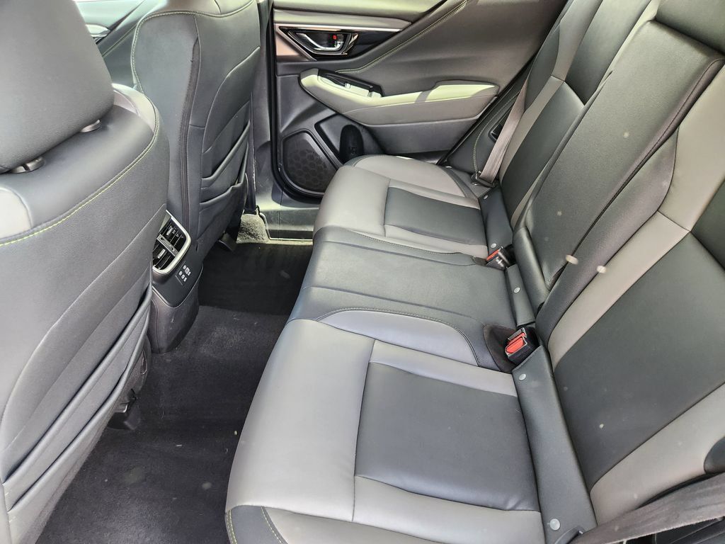 Used 2024 Subaru Outback Onyx Edition AWD/4WD image 19