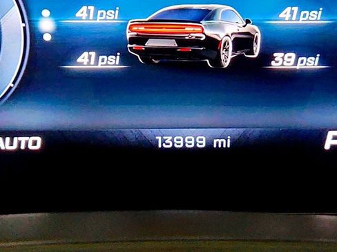 Used 2025 Dodge Charger Daytona R/T w/ Sun & Sound Package AWD/4WD image 15