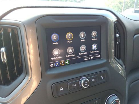 Used 2025 Chevrolet Silverado 2500 Custom w/ Custom Value Package AWD/4WD image 28