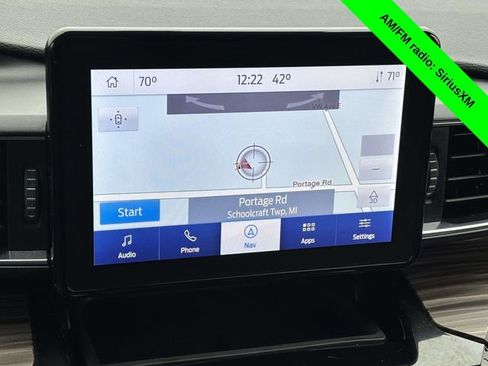 Used 2022 Ford Explorer Limited w/ Equipment Group 301A image 20