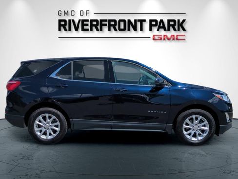Used 2020 Chevrolet Equinox LT AWD/4WD image 2