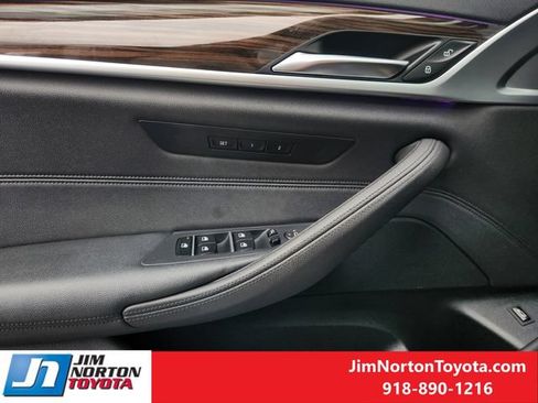 Used 2019 BMW 530i RWD image 24