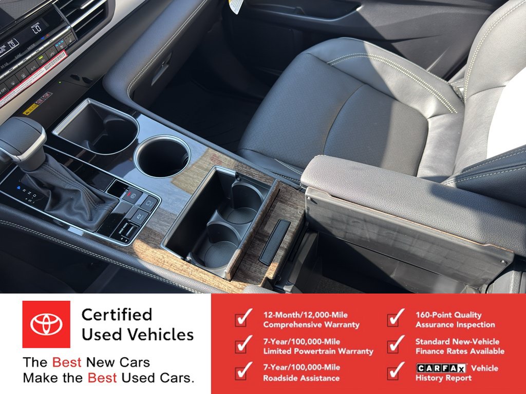 Used 2026 Toyota Sienna Limited AWD/4WD image 24