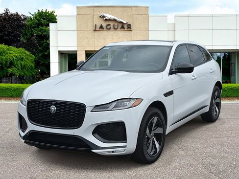 New 2026 Jaguar F-PACE R-Dynamic S image 1