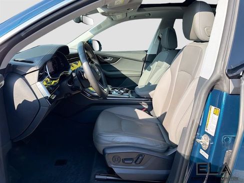 Used 2020 Audi Q8 Prestige w/ Prestige Package AWD/4WD image 21