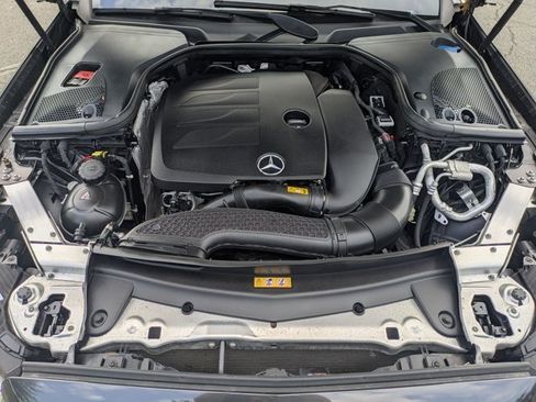 Used 2021 Mercedes-Benz E 350 4MATIC Sedan w/ Premium Package image 24
